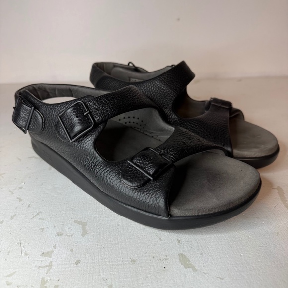 SAS Relaxed Black Leather Double Strap Comfort Sandals Womens 11 W - Picture 1 of 8